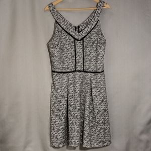 Massimo XXL black and white pleated dress (936)